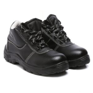 A pair of Innova safety footwear in black color. The work boots by Agarson Safety Shoe, featuring white stitching details, textured sides, and thick, rugged black soles. The boots have black and white checkered laces and are designed with a high ankle for added support. Perfect safety shoes for any demanding job.