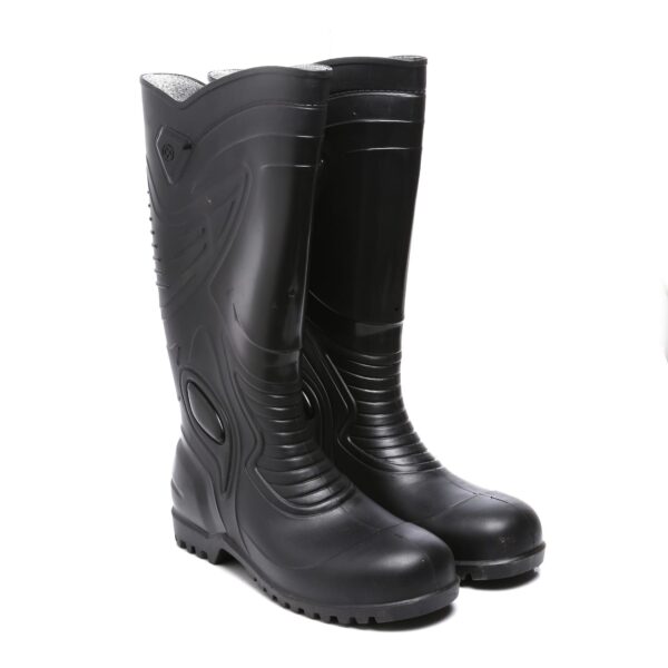 A pair of Superme safety gumboot in black color safetygumboot with a textured, ridged design on the sides and front. The boots have a sturdy, thick sole with a tread pattern for grip. The insides appear to be lined with a light gray material. They are standing upright and slightly angled.